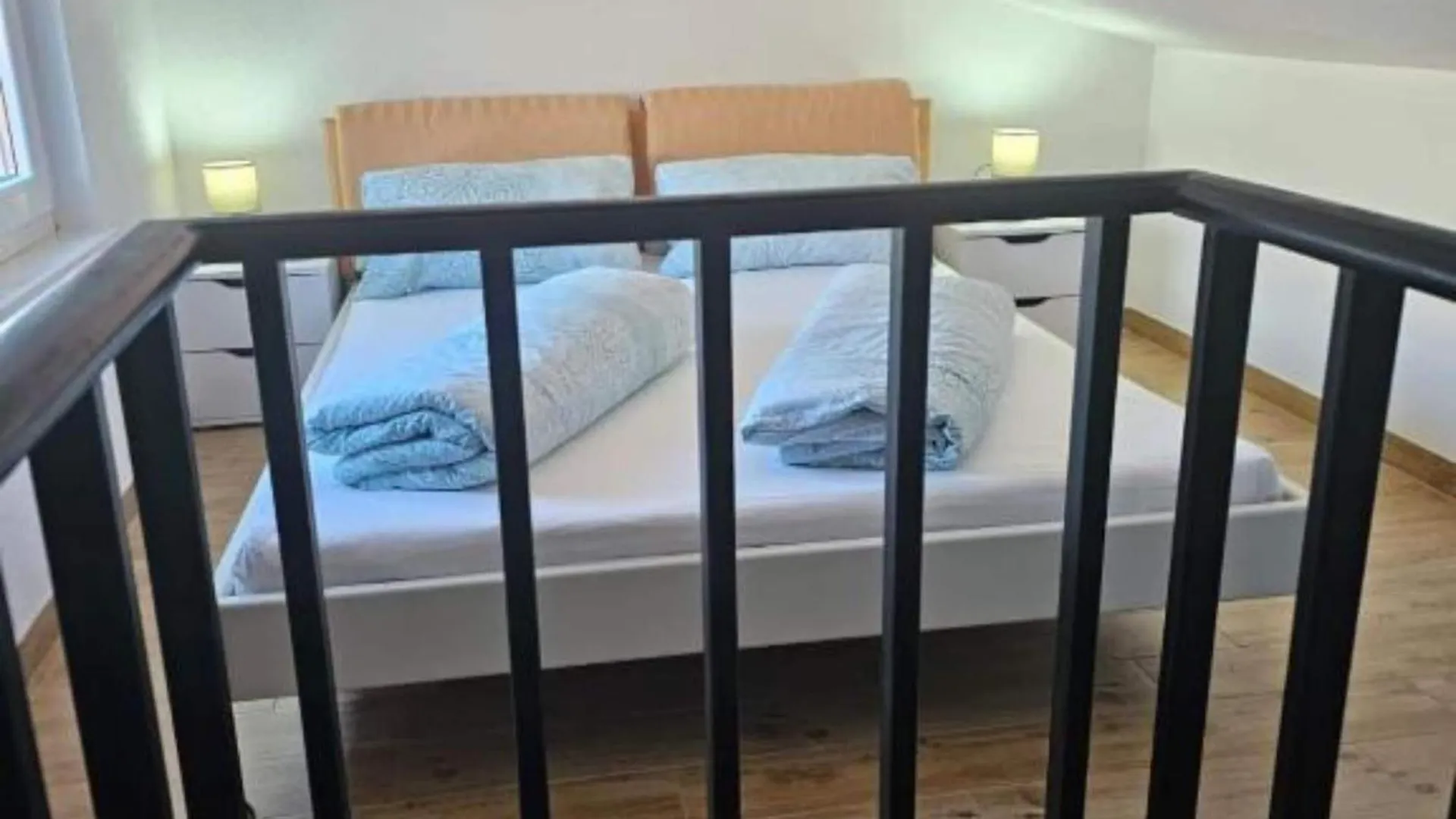 Spacious Villa With Outdoor Swimming Pool In Trogir - Three Bedroom Apartment