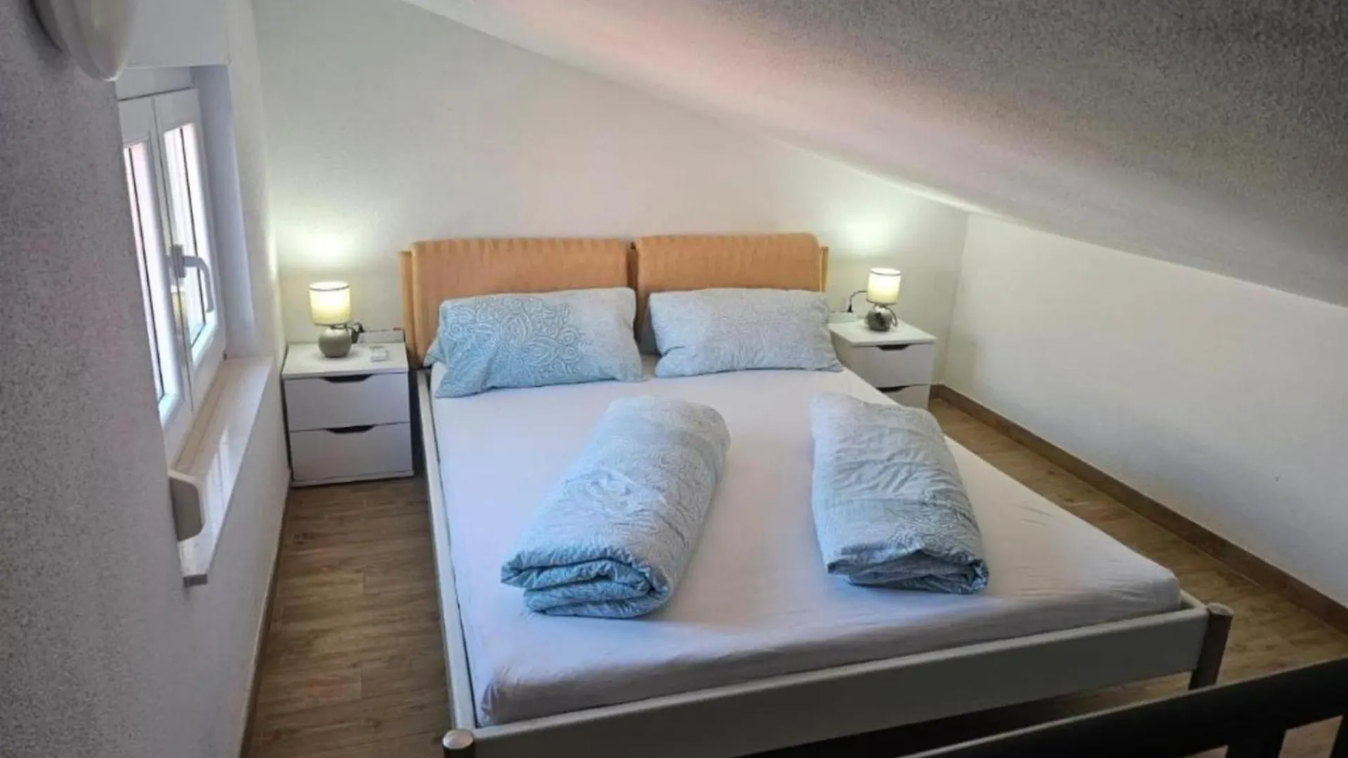 Spacious Villa With Outdoor Swimming Pool In Trogir - Three Bedroom Apartment Croatia